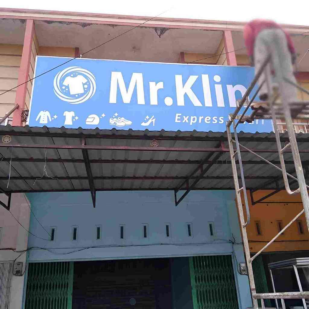 Bikin Plang Papan Nama Probolinggo